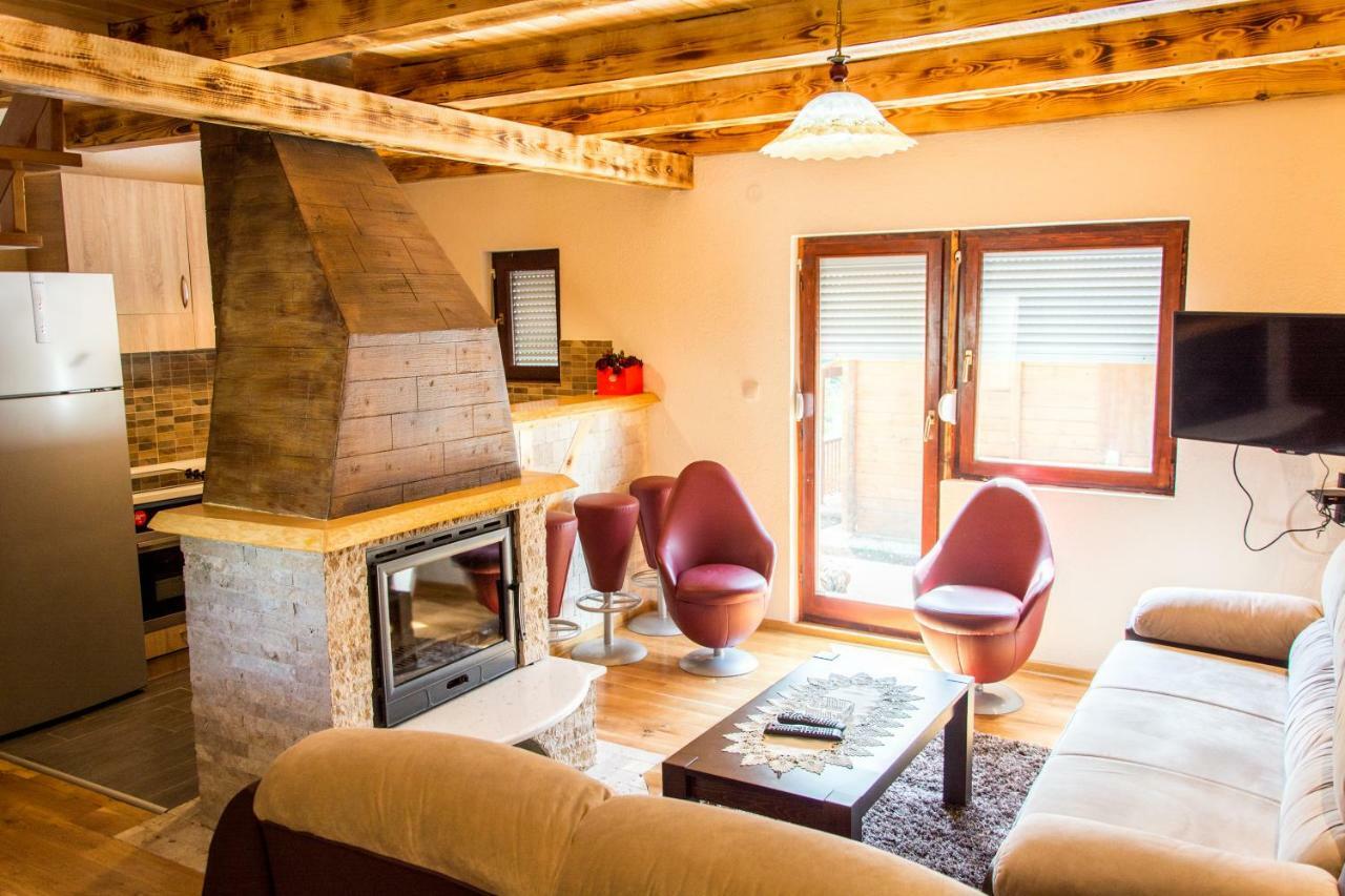 Apartments Kovacevic Mountain BeautyŽabljak エクステリア 写真